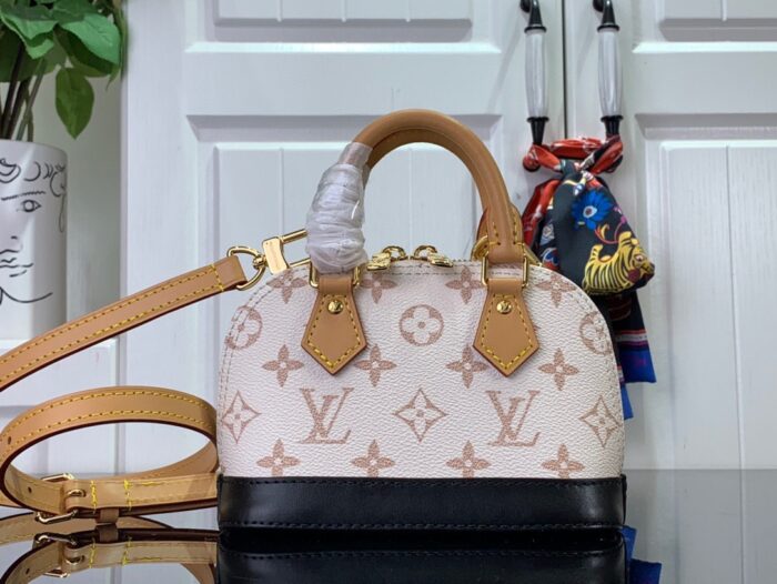 Louis Vuitton alma bb bag